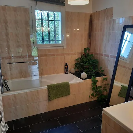 Maison/piscine 5mn De Bayonne 12 De Biarritz Ferienhaus *