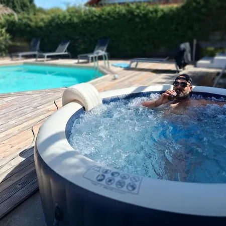 Maison/piscine 5mn De Bayonne 12 De Biarritz